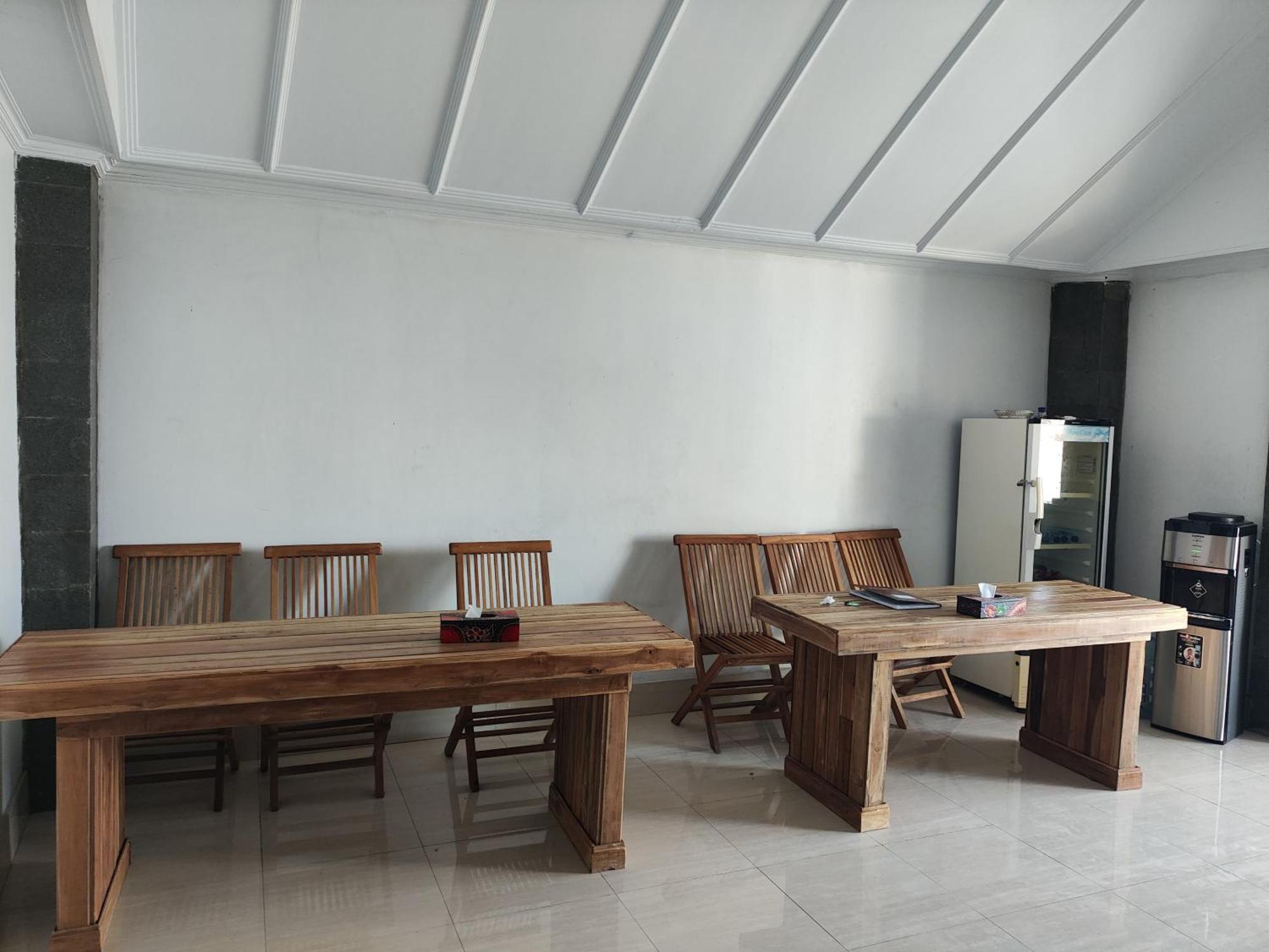Ega S Hostel Batununggul Εξωτερικό φωτογραφία